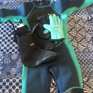 Kids Mountain Warehouse Wetsuit